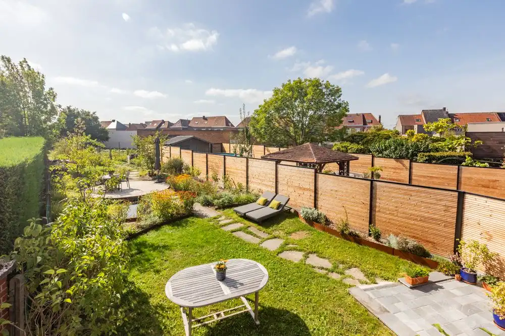 Vernieuwde woning met praktijk in de Arendswijk foto 4