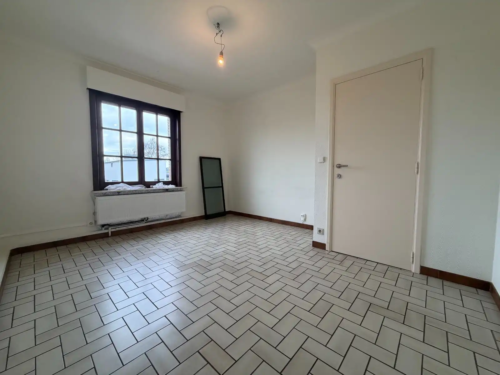 Ruime halfopen woning met 3 slaapkamers, garage en zonnige tuin in het centrum van Deinze foto 15