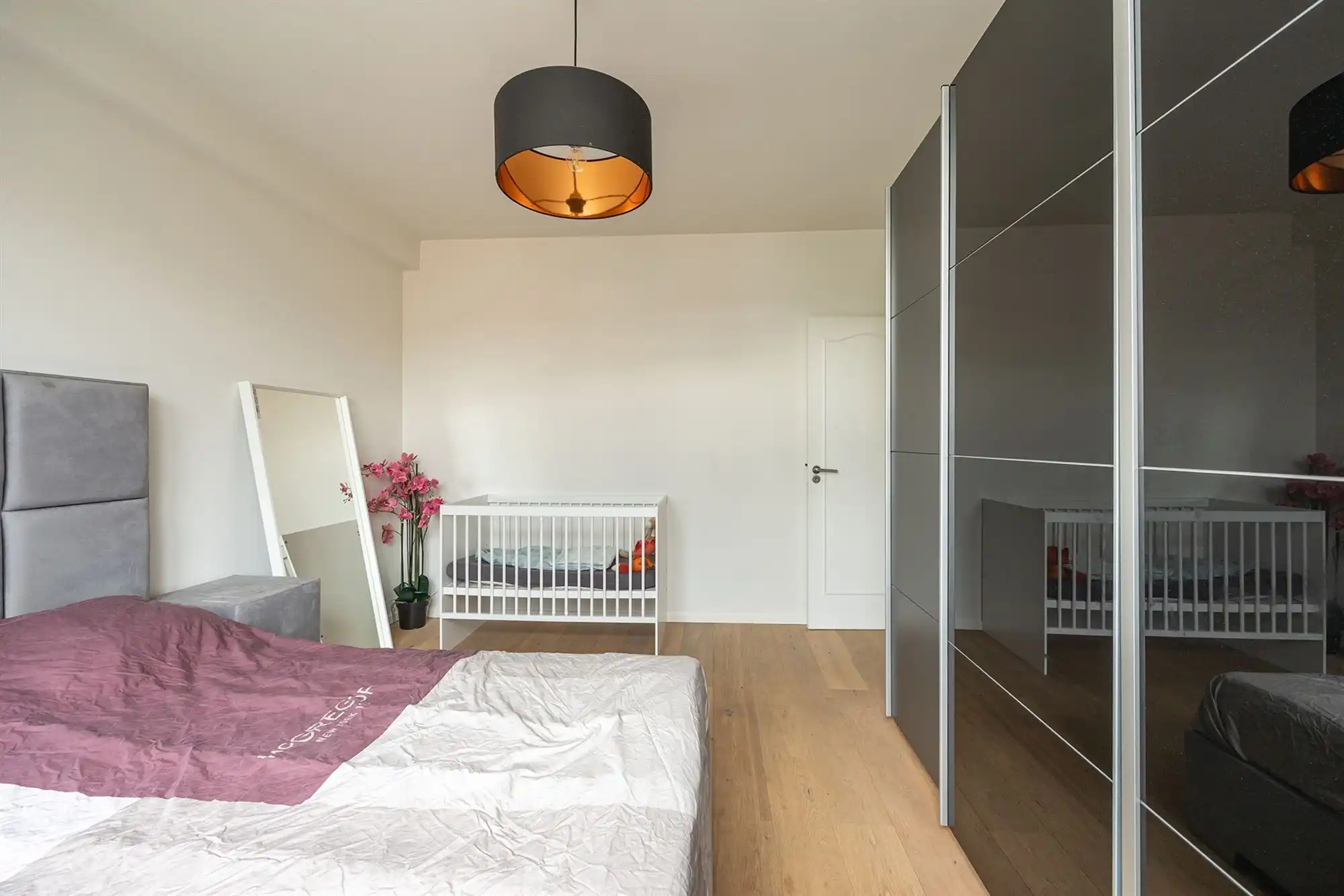 Instapklaar appartement met 2 slaapkamers en terras foto 14
