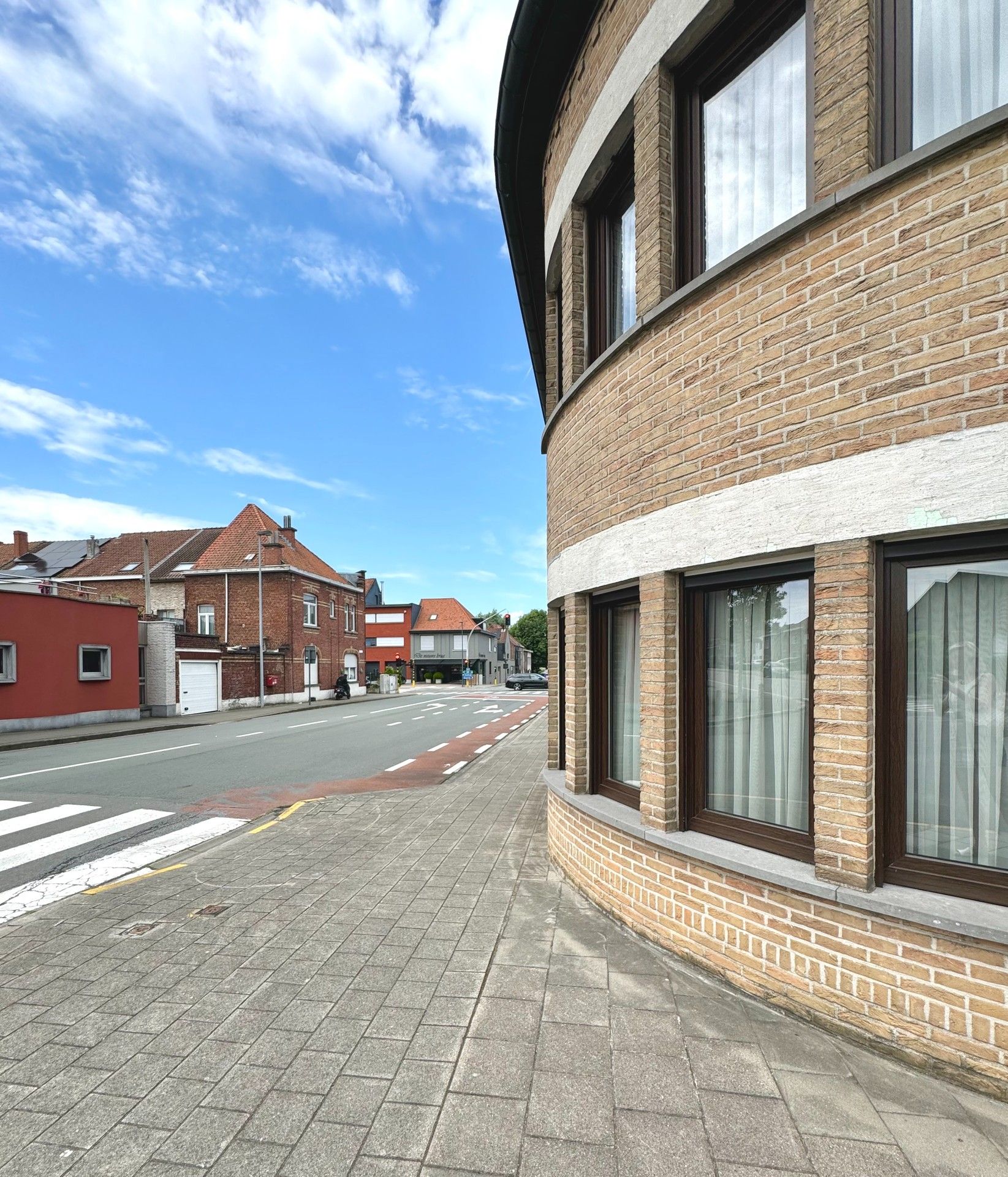 RUIME GERENOVEERDE HOB MET TERRAS & GARAGE & 4 SLPKS foto 36