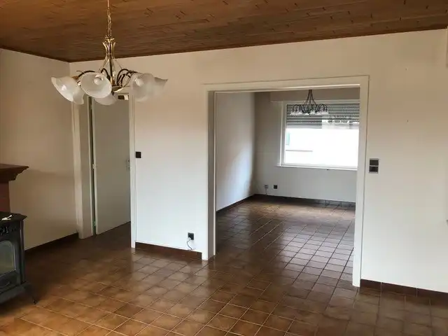 Jabbeke: HOB met 4 slpk en garage foto 3