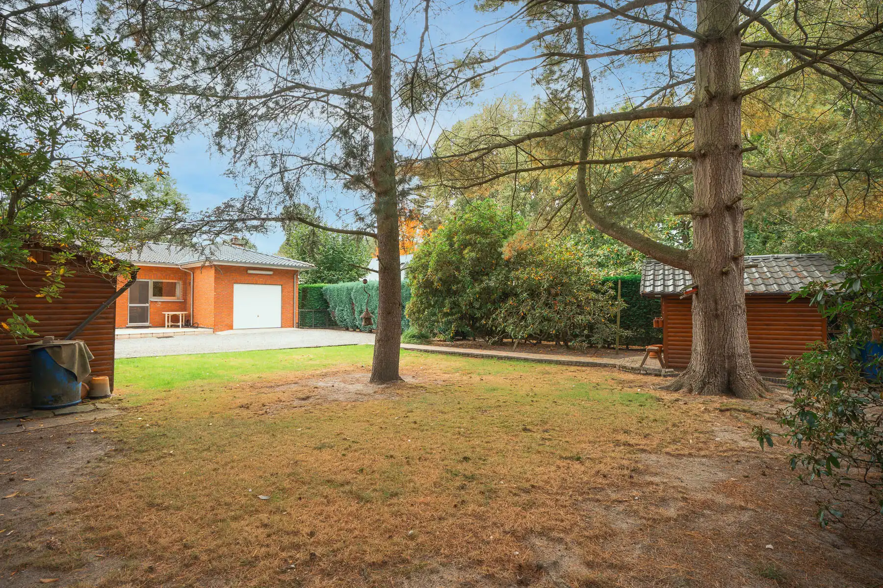Rustig gelegen sfeervolle bungalow op een groen perceel foto 29