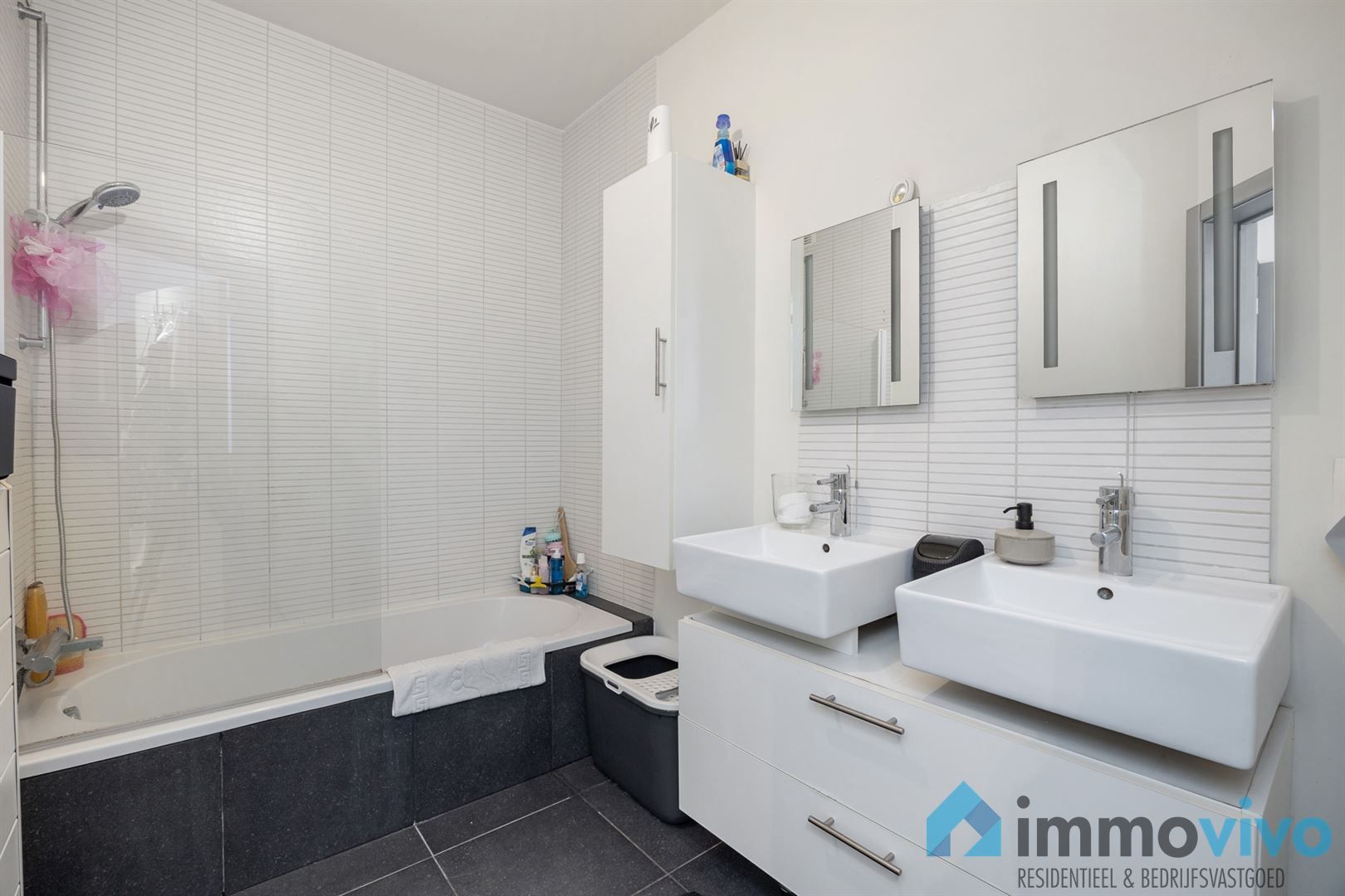 Stijlvol 2-slaapkamerappartement met groot terras en lift (bouwjaar 2007). foto 11