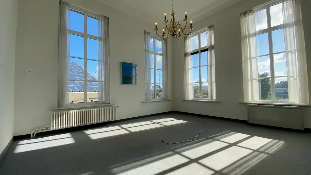 Kantoren te huur in voormalige directeurswoning in Gent foto 4