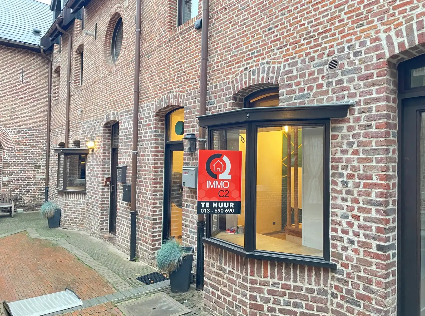 Commerciële ruimte te huur foto 6