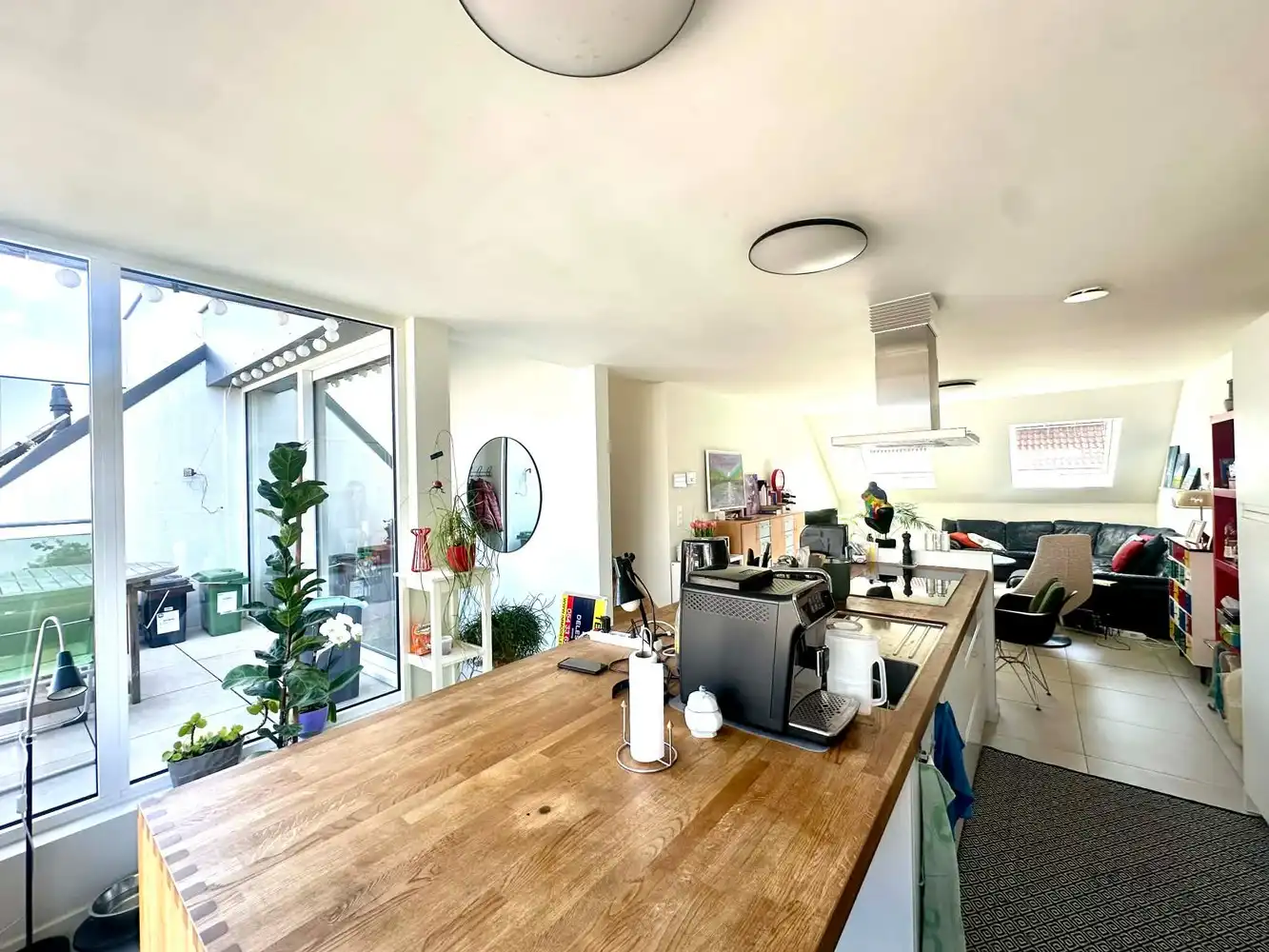 QUASI NIEUWBOUW 125 m2 MET 3 SLAAPKAMERS EN RUIM TERRAS OPEN ZICHT foto 12