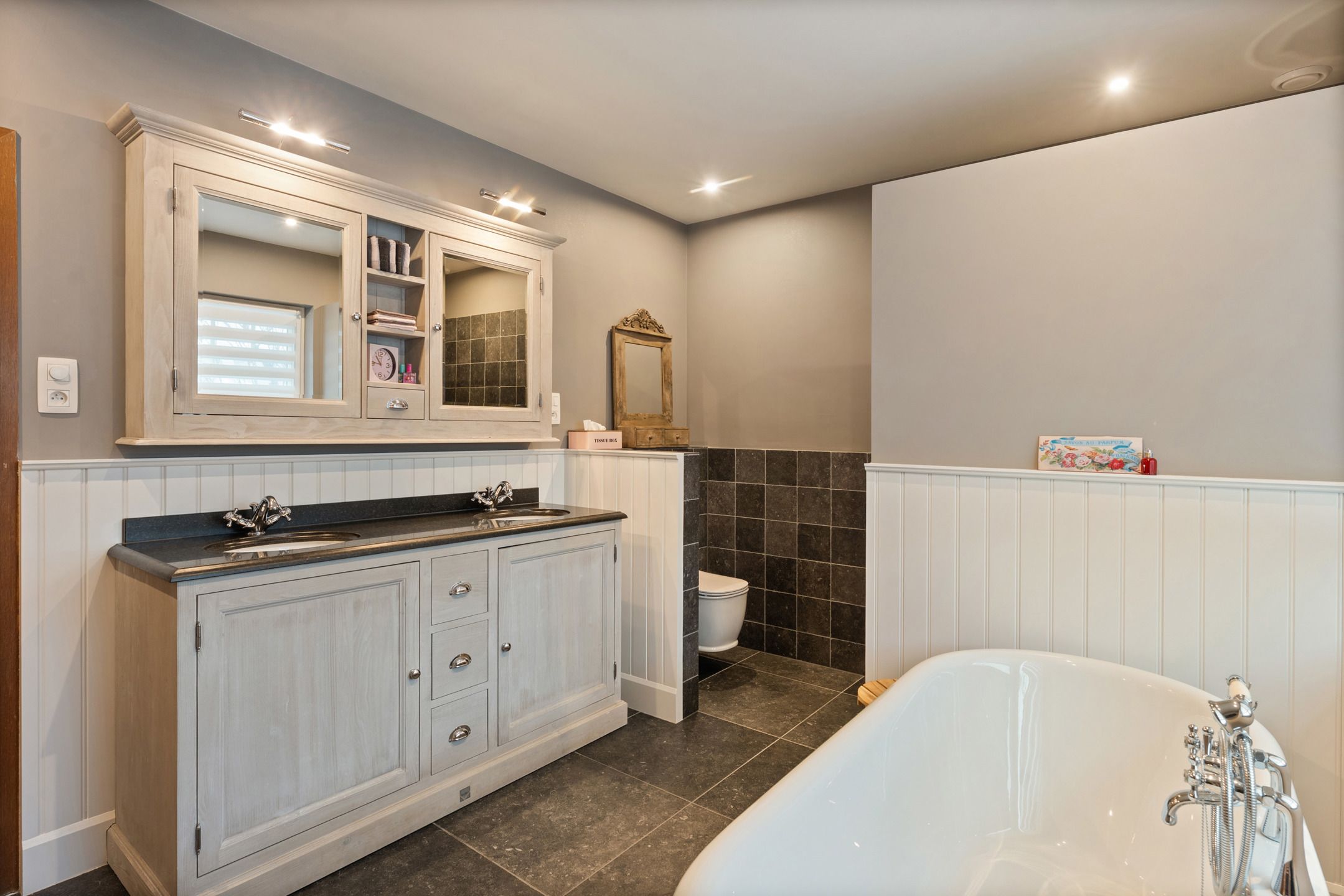 Karakteristieke woning te Kesselt op 8a92ca foto 3