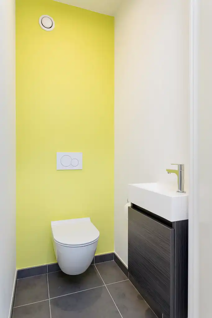Appartement in goede staat met overdekte autostaanplaats foto 8
