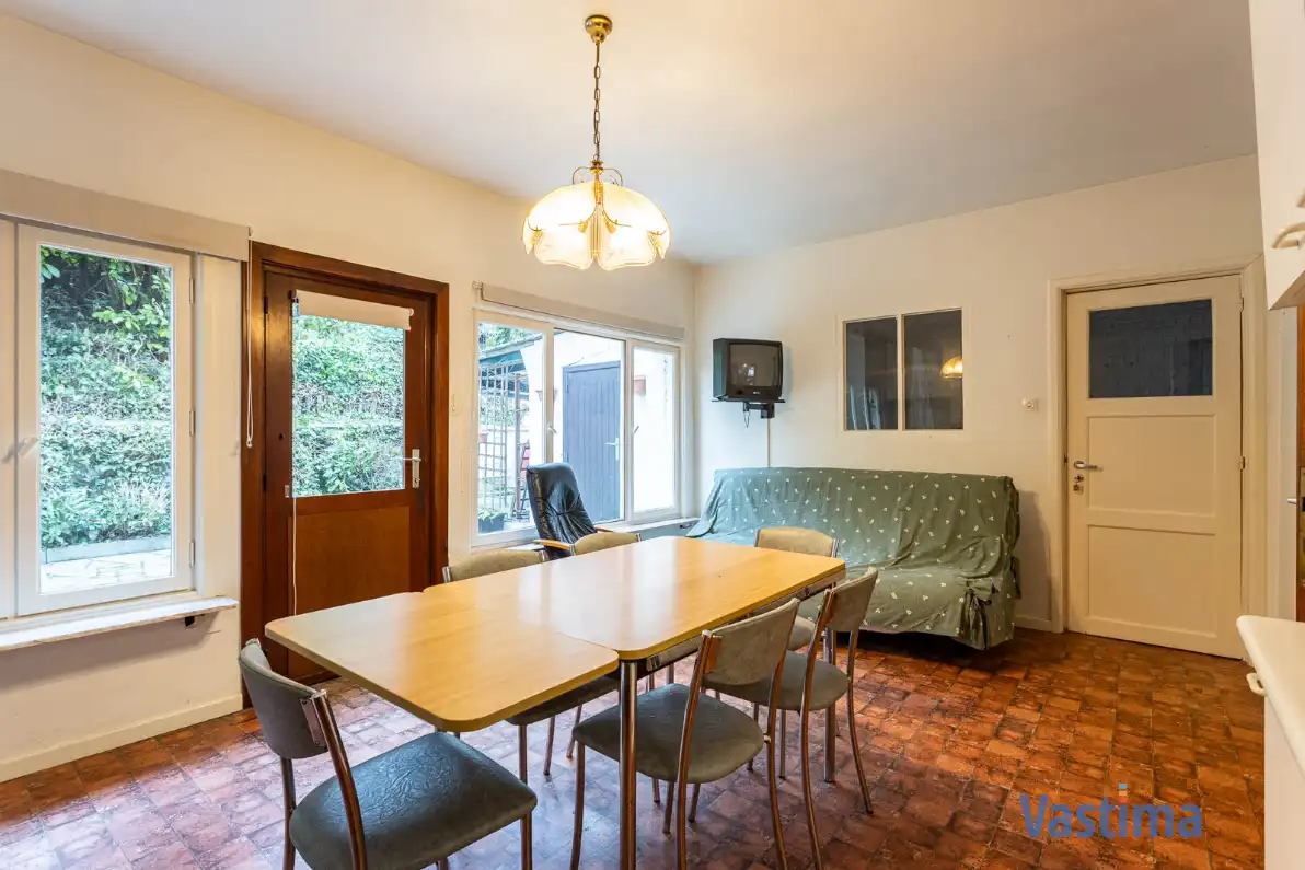 Halfopen woning in Lede met 3 slaapkamers, garage en buitenruimte foto 10