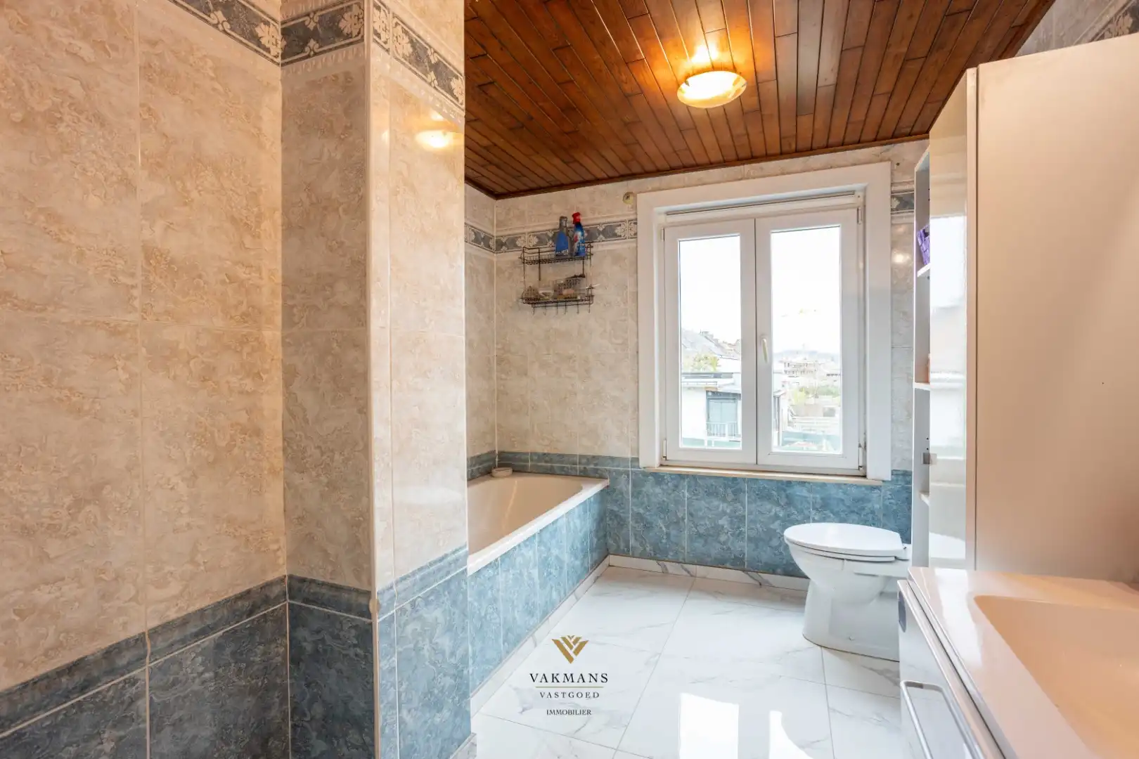 Woning met grote 3 slaapkamers en stadstuin foto 22