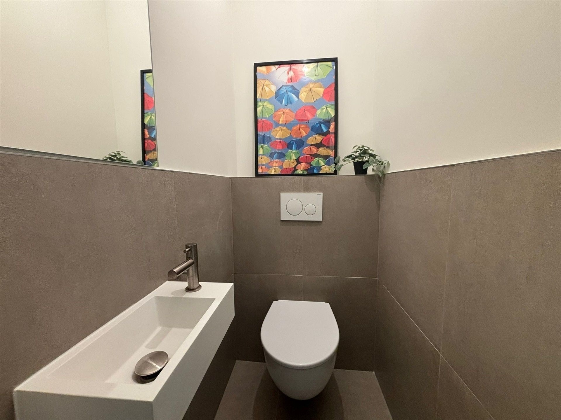 Nieuwbouw appartement nabij het centrum en park! foto 17