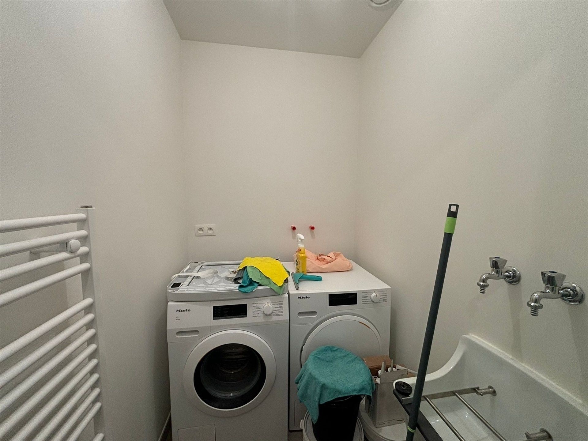 Nieuwbouw appartement nabij het centrum en park! foto 17