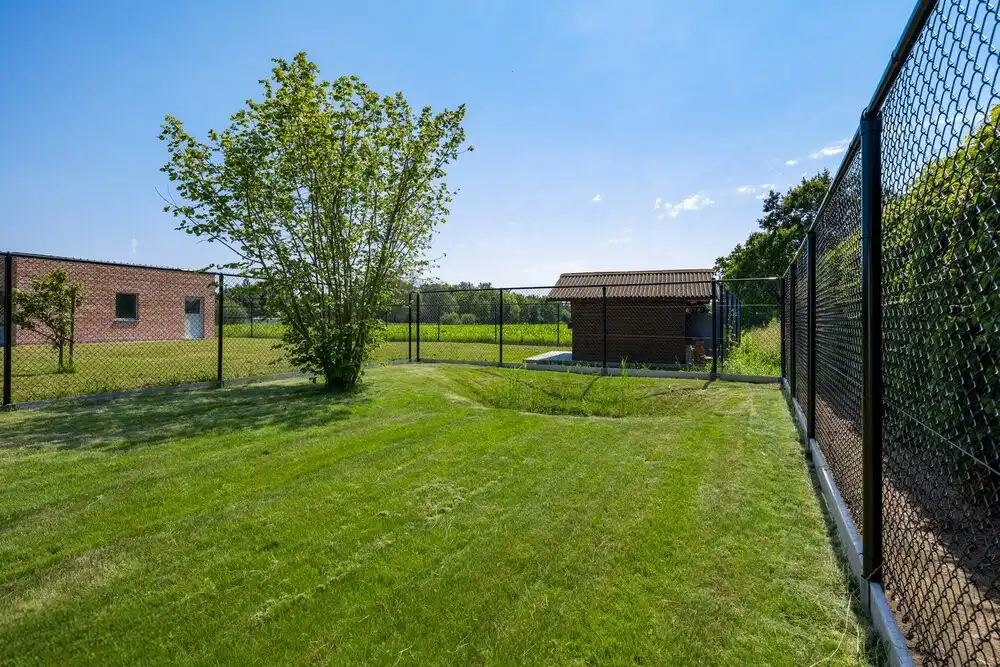 Prachtig vernieuwde bungalow te Schriek foto 21
