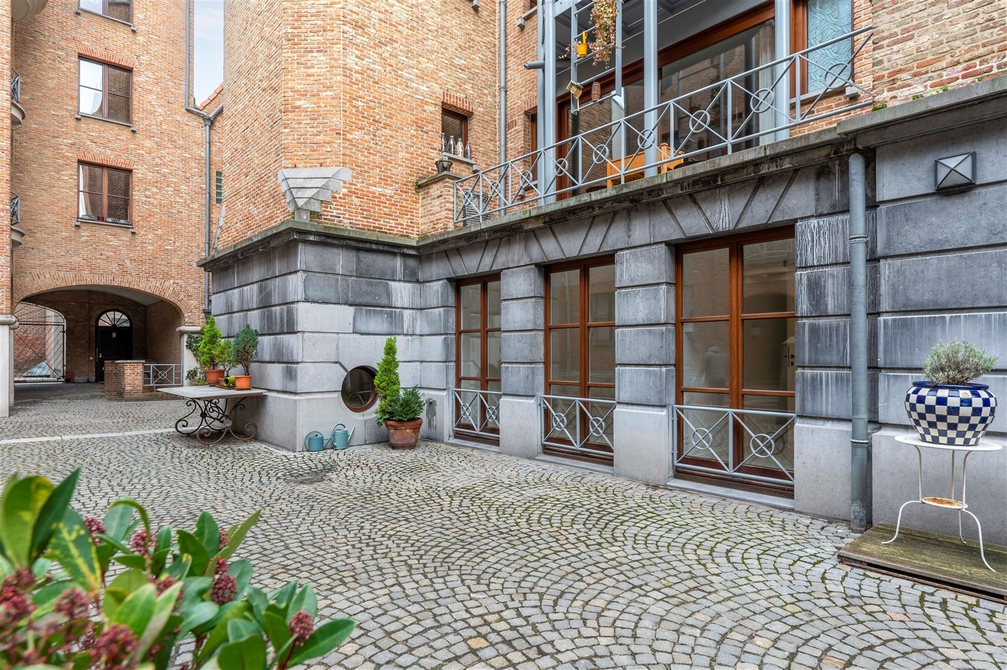 Gerenoveerd en energiezuinig appartement te huur in hartje Antwerpen! foto 12