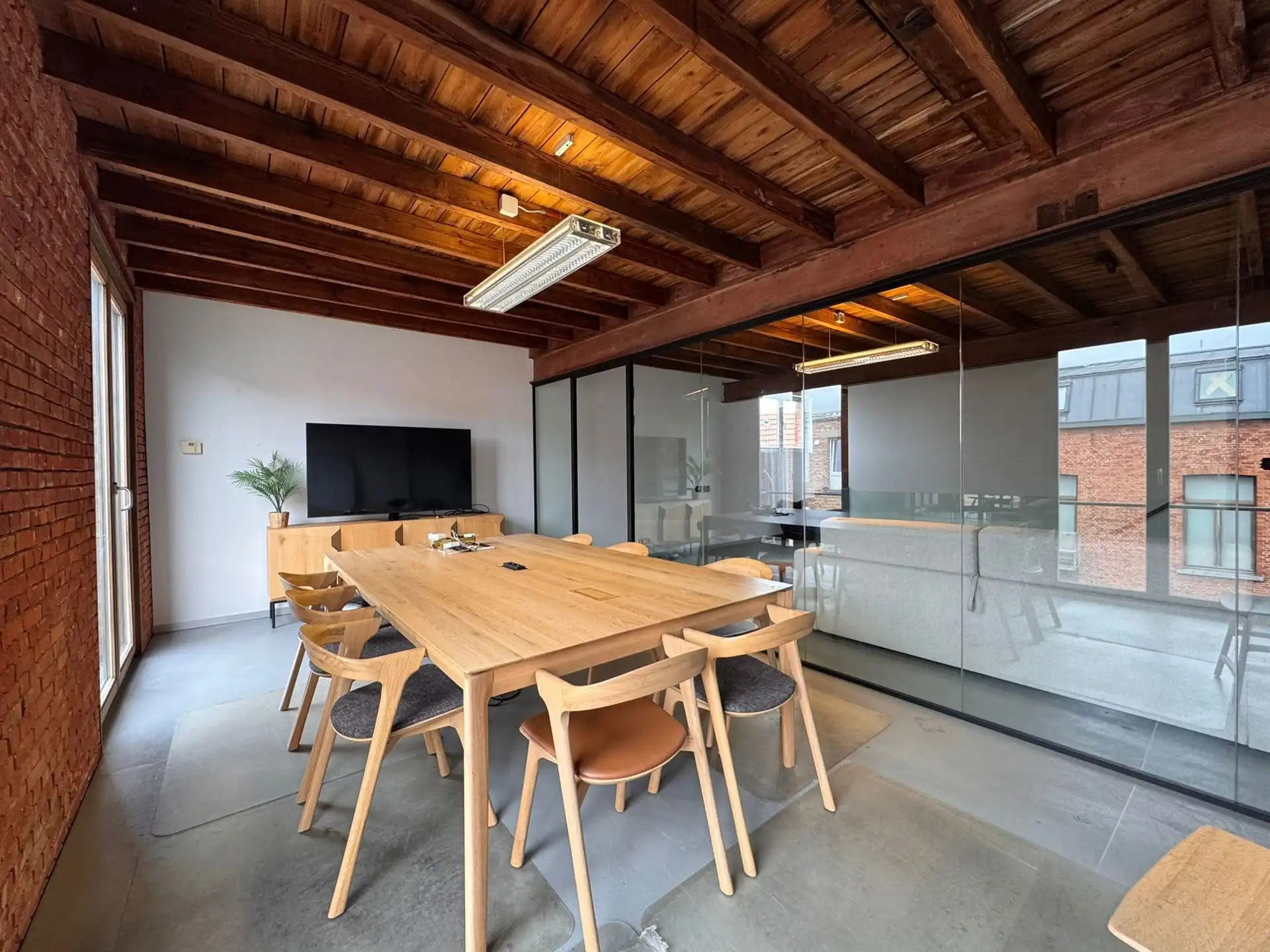 Trendy loftkantoren te huur te Antwerpen  foto 8