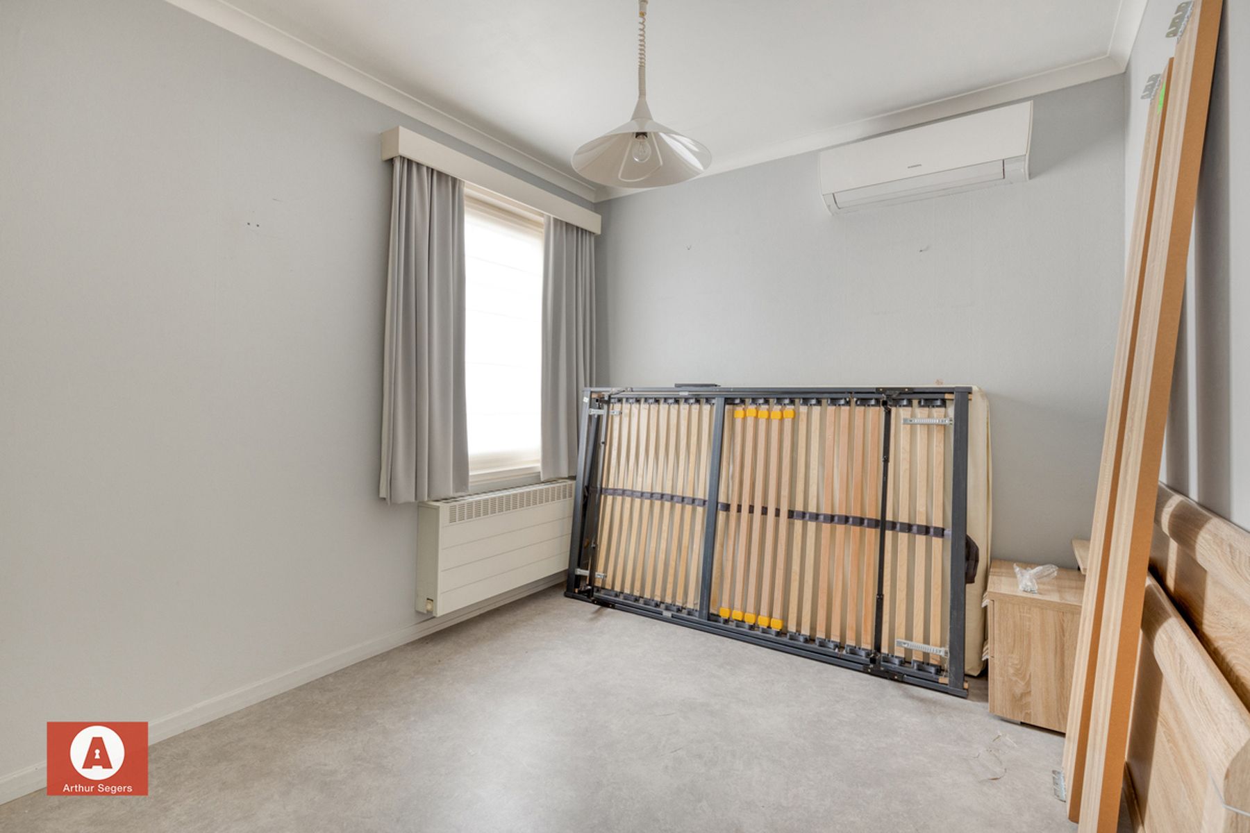Instapklare halfopen woning met atelier in Opstal foto 22