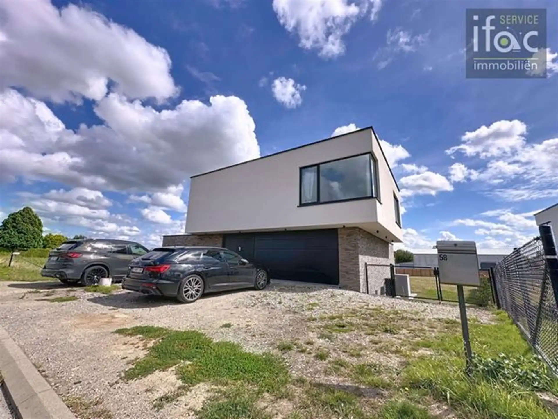 Energiezuinige villa met lichtrijke leefruimtes en grote tuin foto 24