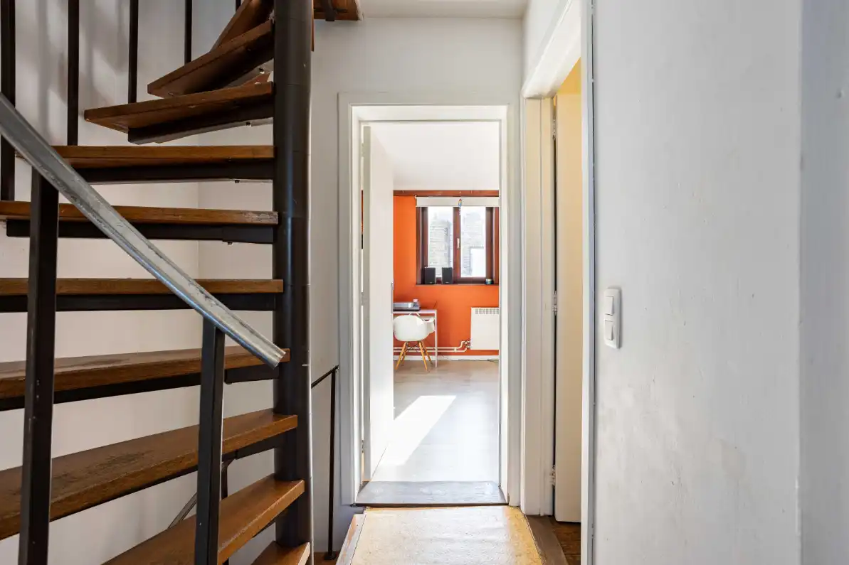 Rijwoning  met 4 slaapkamers en mooie tuin foto 7