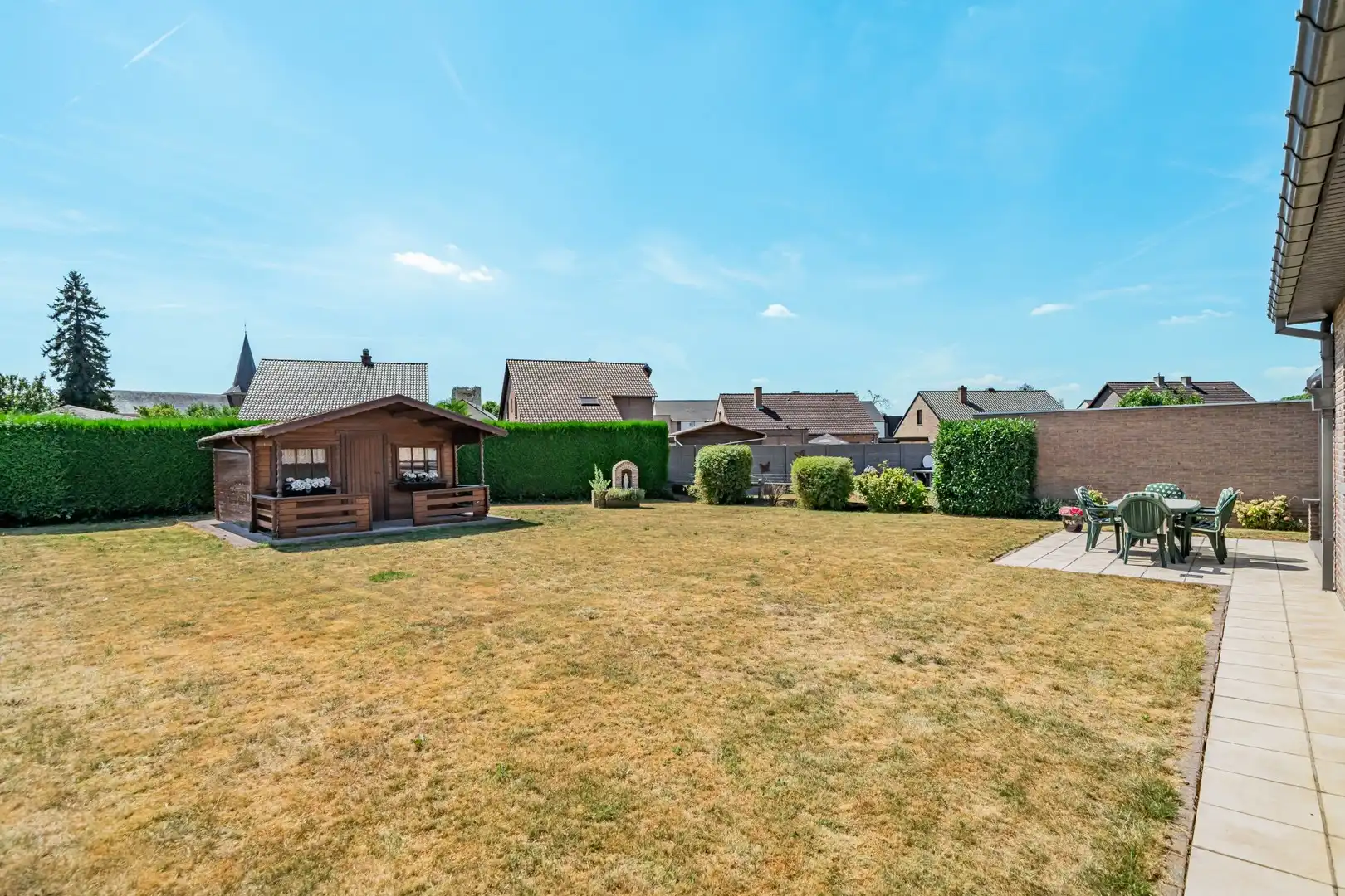 Gunstig gelegen ruime eengezinswoning foto 20