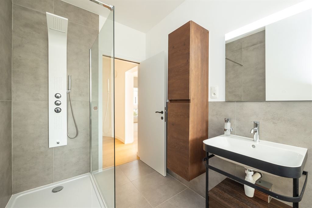 Gerenoveerde woning met zuidgerichte tuin foto 13