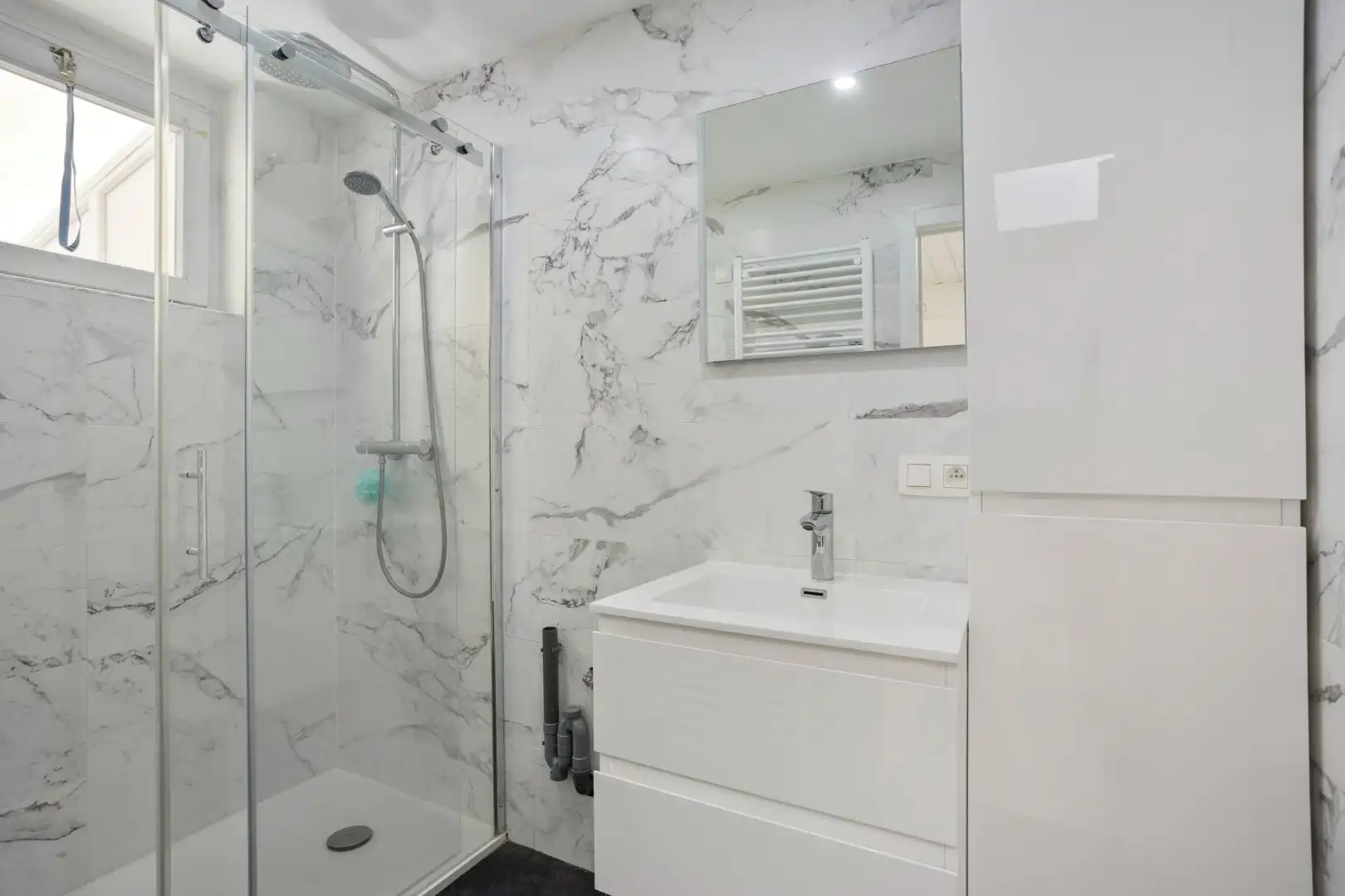 Instapklare gezinswoning in goed gelegen woonwijk foto 7