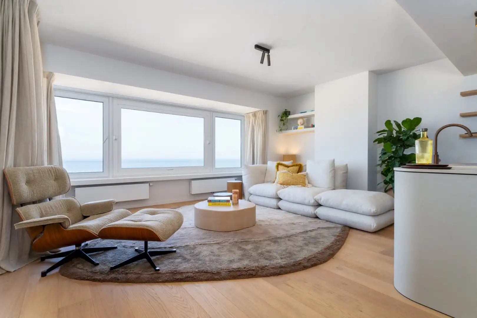 HIGH-END 2 SLPK APP MET TERRAS EN ZICHT OP ZEE foto 7