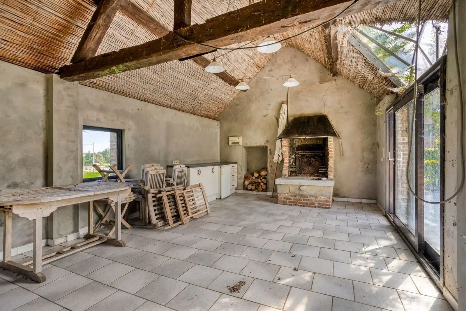 Karaktervolle hoeve met 11 slaapkamers en prachtige binnenkoer foto 28