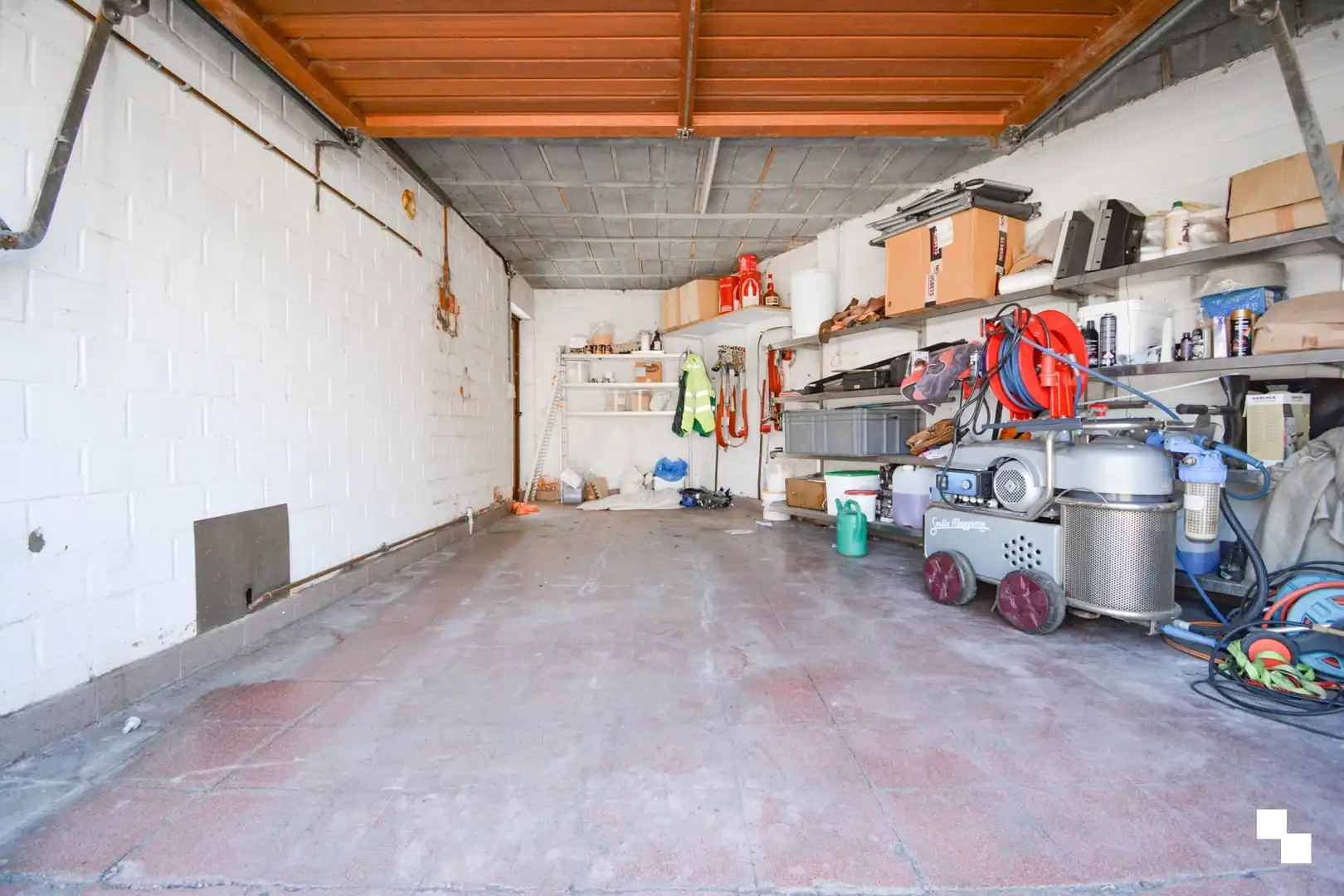 Handelswoning met winkel en atelier op commerciële ligging te Hooglede foto 35