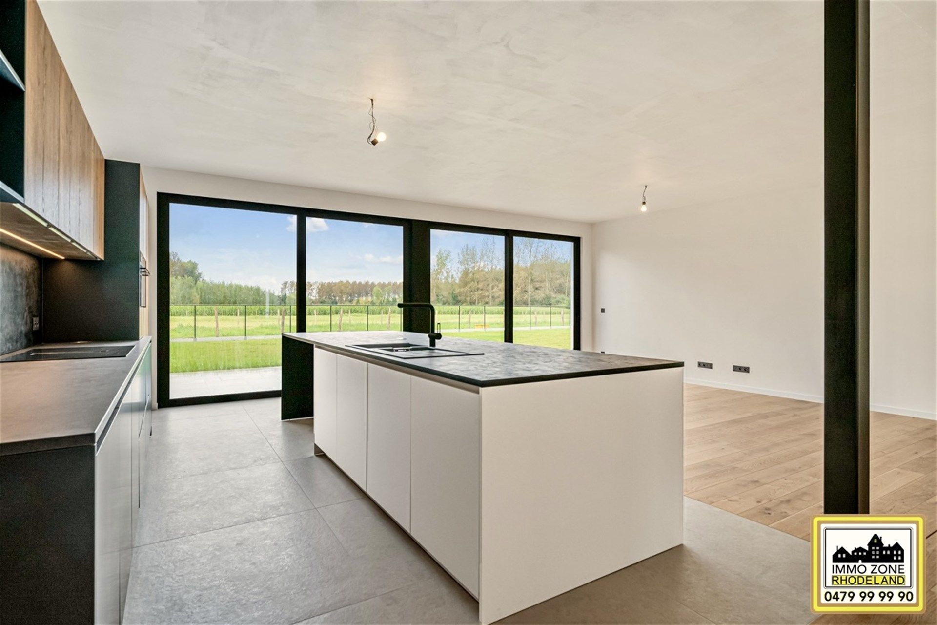 Luxueus gerenoveerde woning met 3 slpks en prachtige tuin foto 14