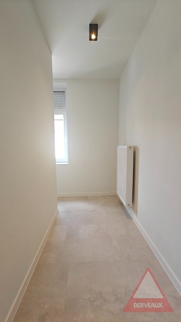 Moorslede – Instapklare, volledig gerenoveerde woning met gezellige tuin foto 14