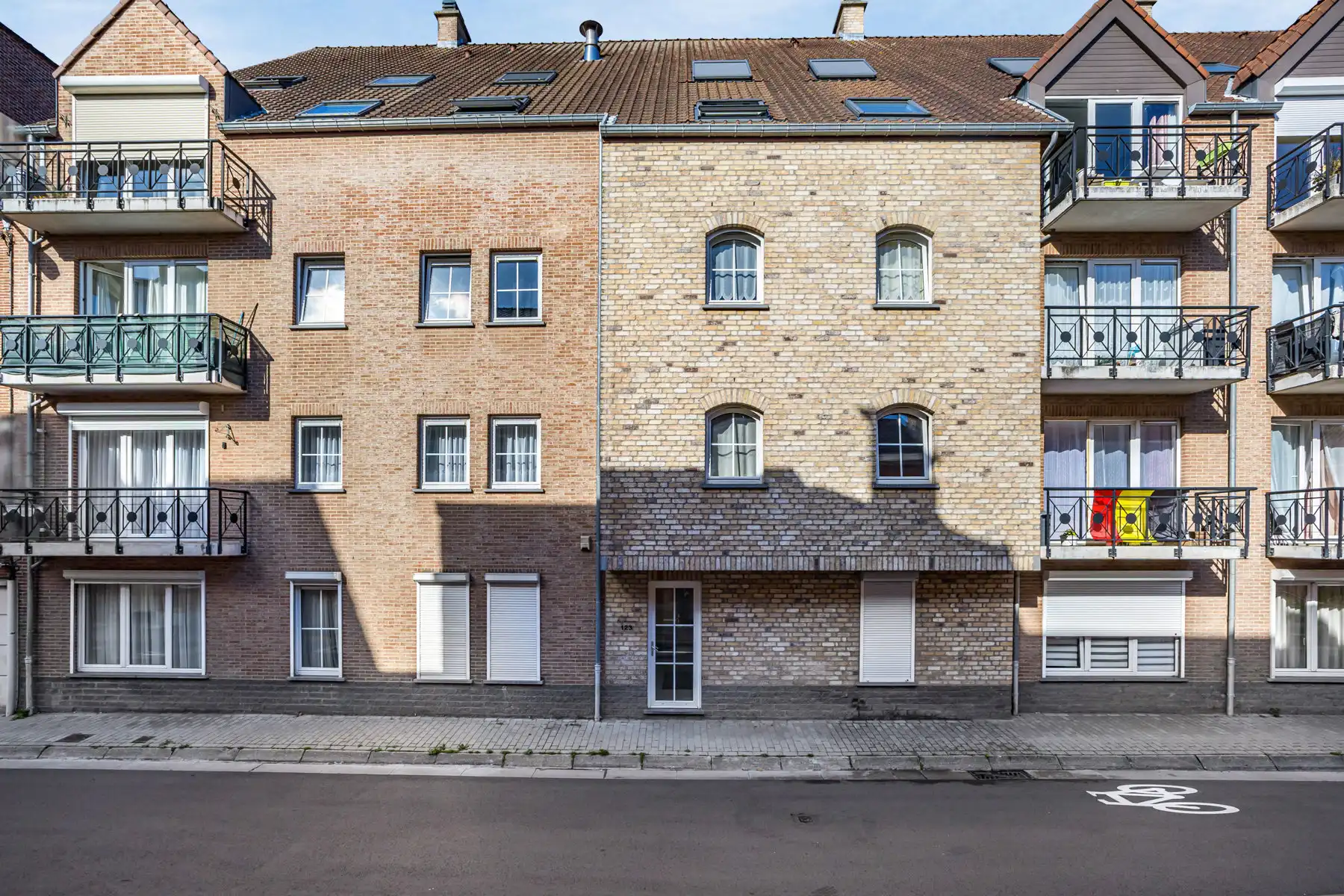 Appartement met 2 slaapkamers, 2 autostaanplaatsen en balkon foto 27