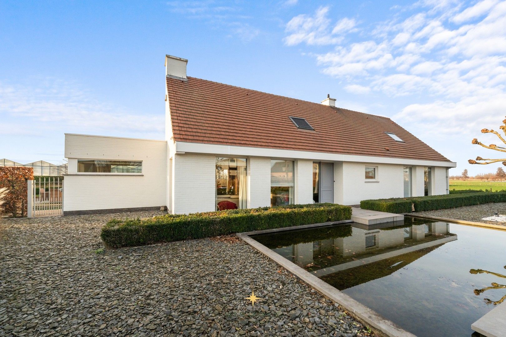 Sierteeltbedrijf met villa, loods en serrecomplex op ± 2 HA te Laarne zonder bedrijfsovername foto 3