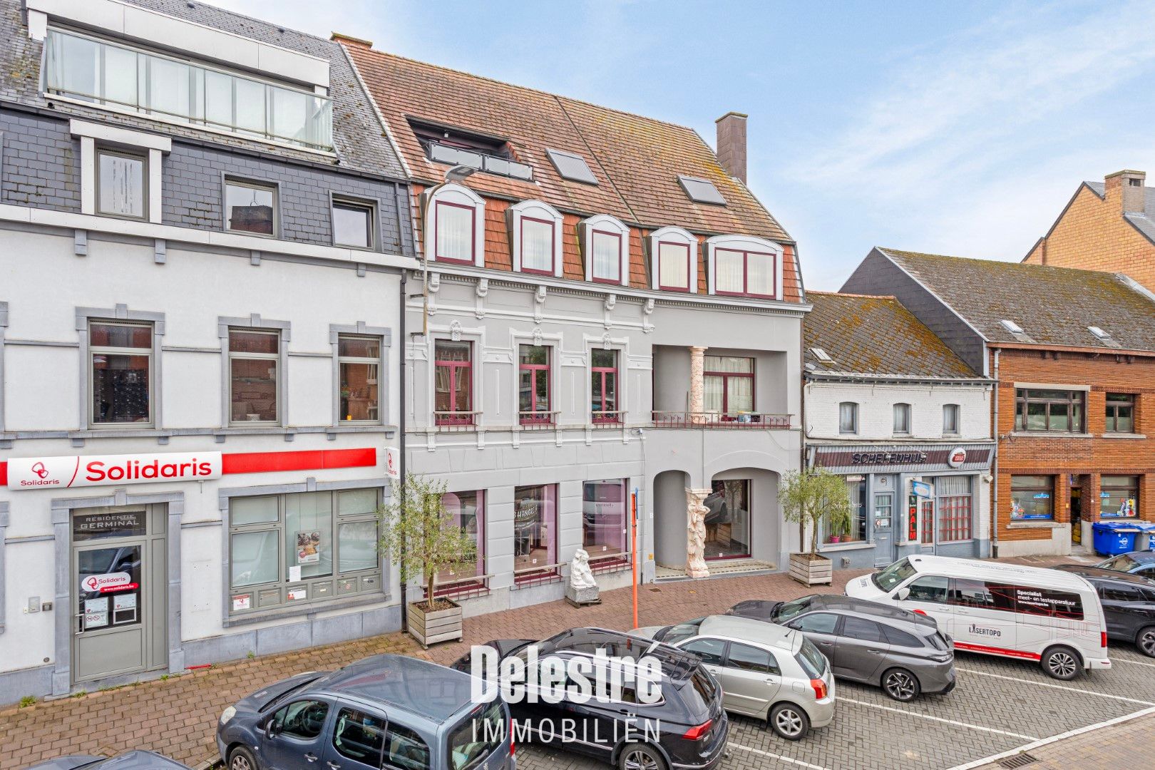 RUIM COMMERCIEEL GELIJKVLOERS MET TUIN MARKT  foto 3