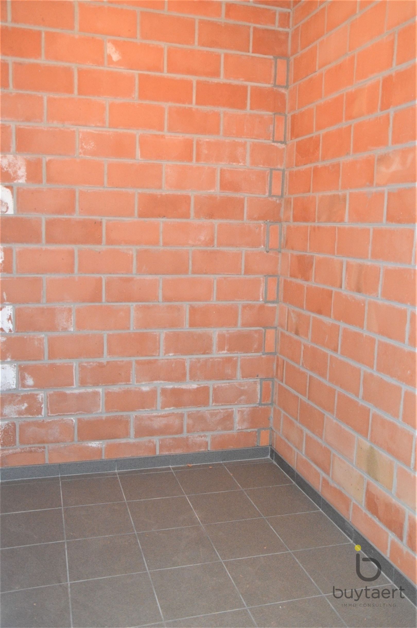 Recent appartement met twee slpks te Deurne. foto 12