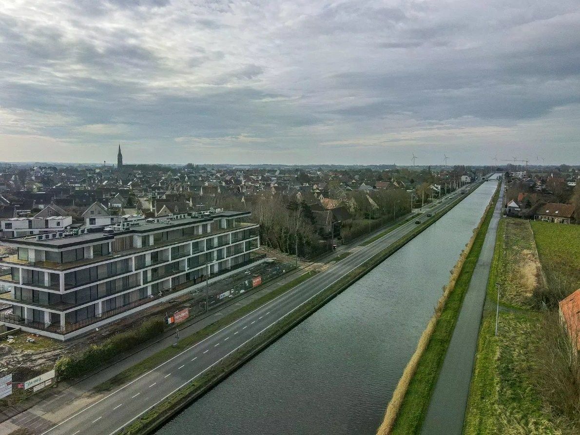 Nieuwbouwappartement met twee slaapkamers gelegen aan het kanaal te Oudenburg foto 2