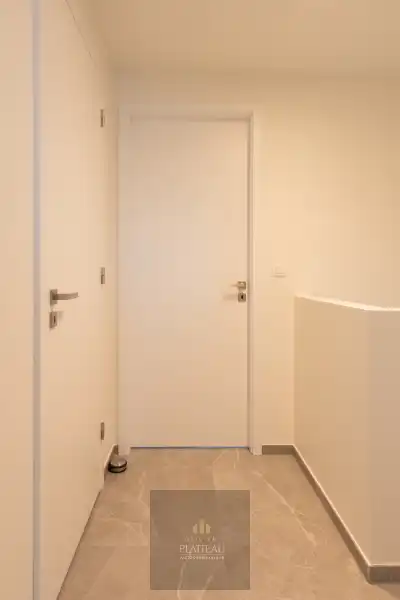 Instapklaar recent luxueus duplex-appartement met 2 terrassen in residentie Lectus IX. foto 32