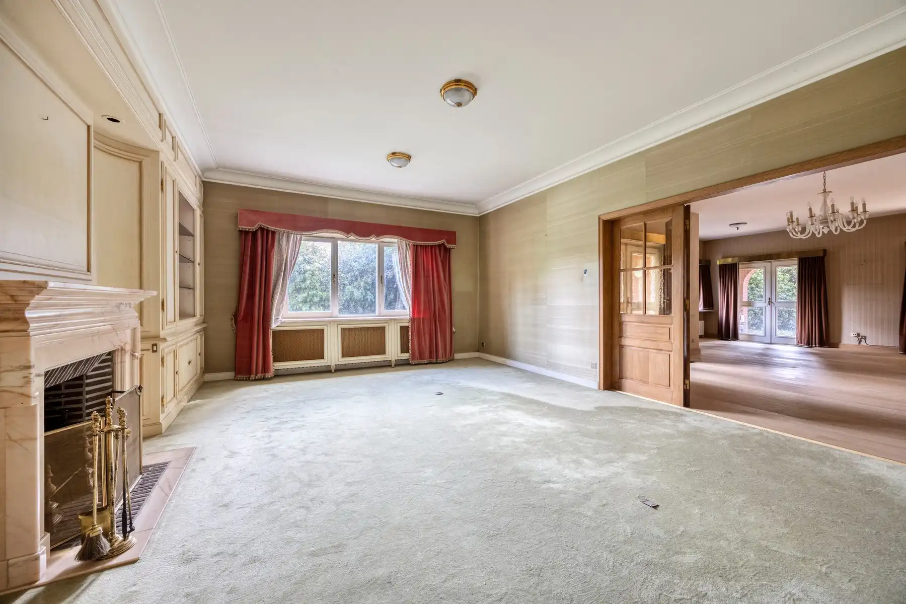 Karaktervolle villa met uitzonderlijk veel ruimte en tal van mogelijkheden foto 7