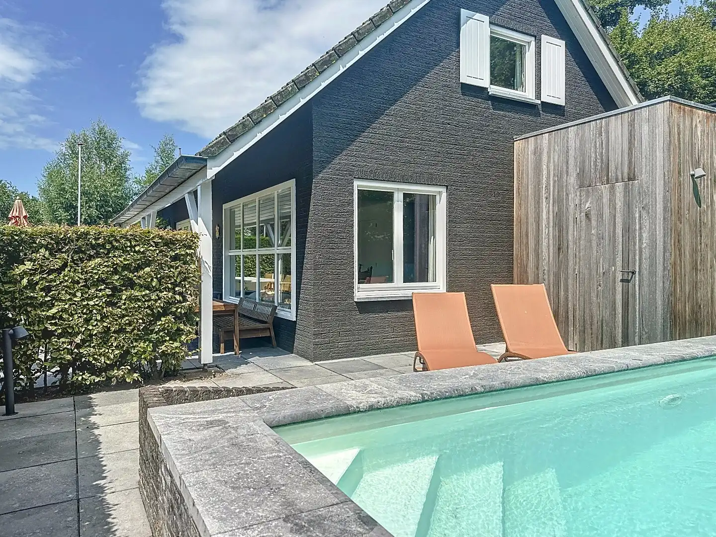 Vrijstaand wonen met zwembad aan de duinvoet van Cadzand-Bad foto 5