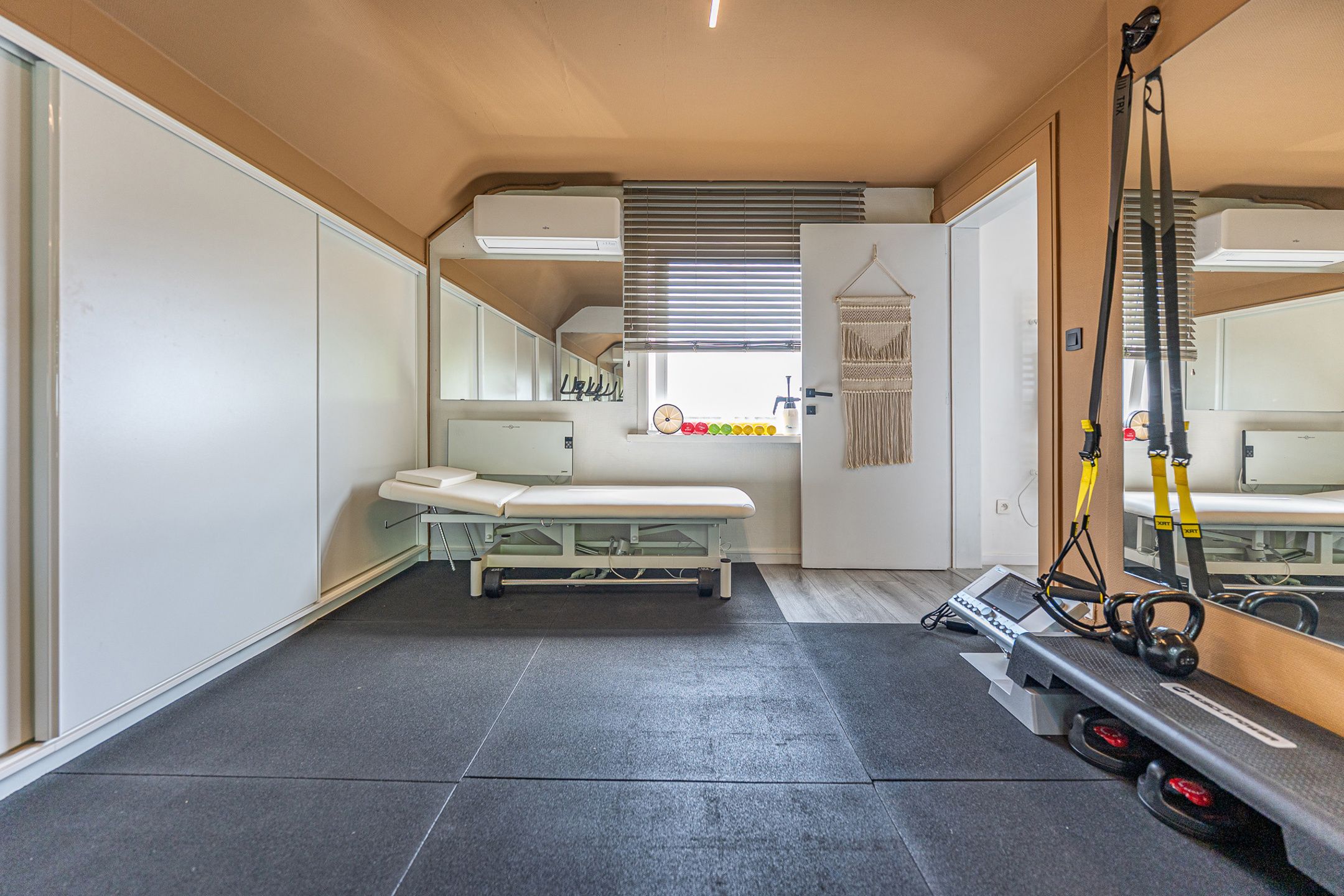 Charmante woning op unieke locatie foto 32