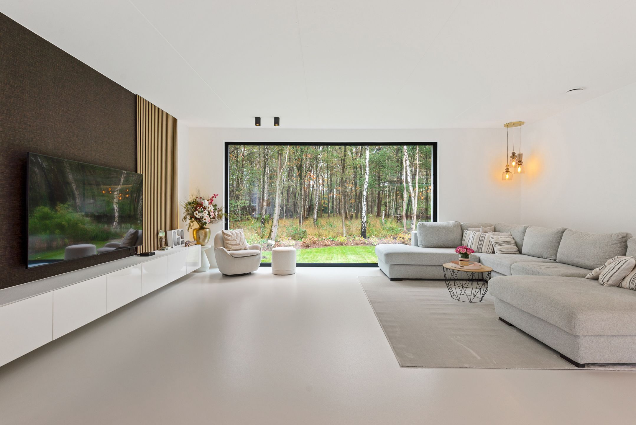 Luxueuze, moderne villa te midden van het groen in Schilde! foto 5