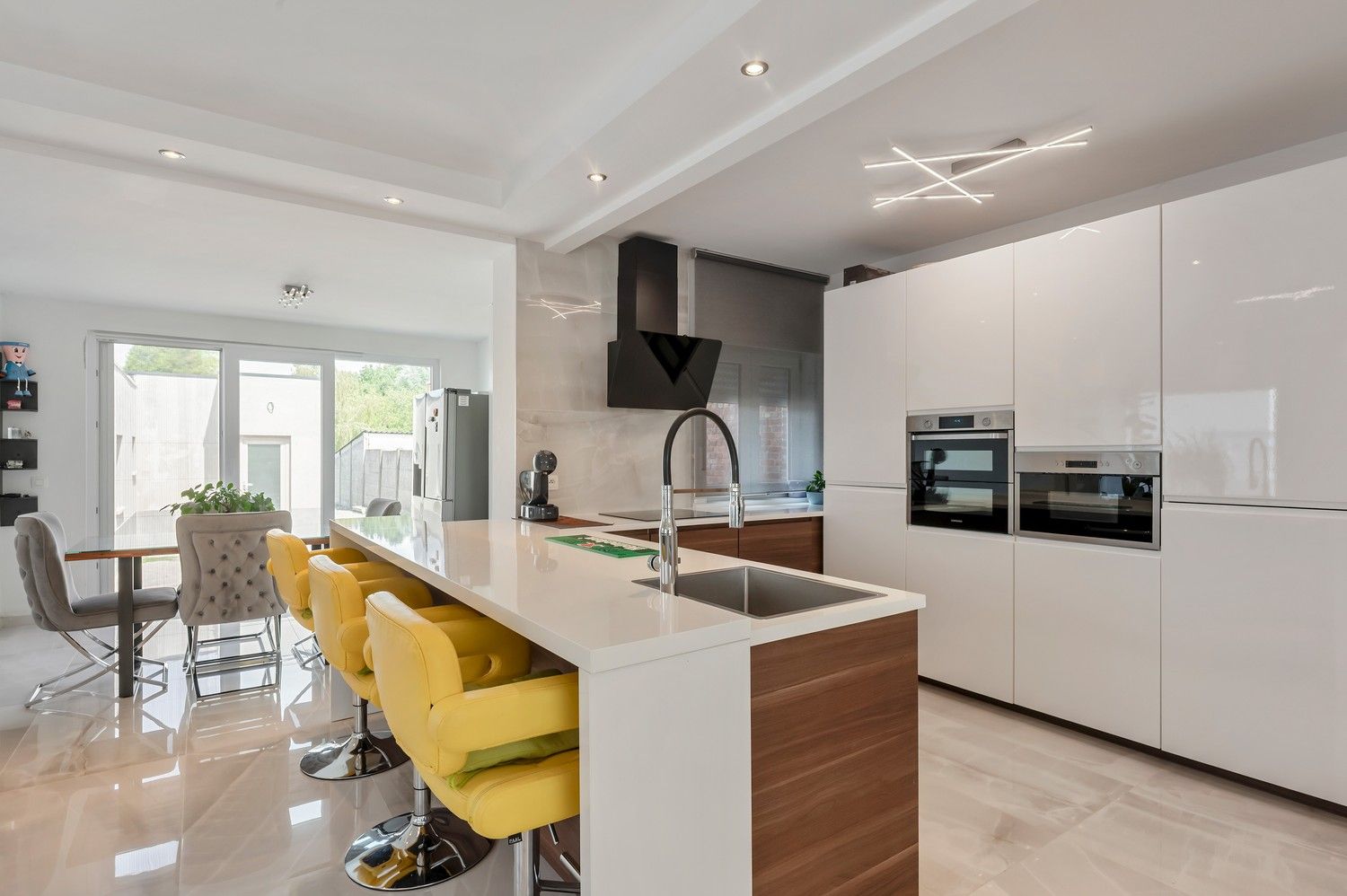 GERENOVEERDE WONING MET BIJGEBOUW foto 10