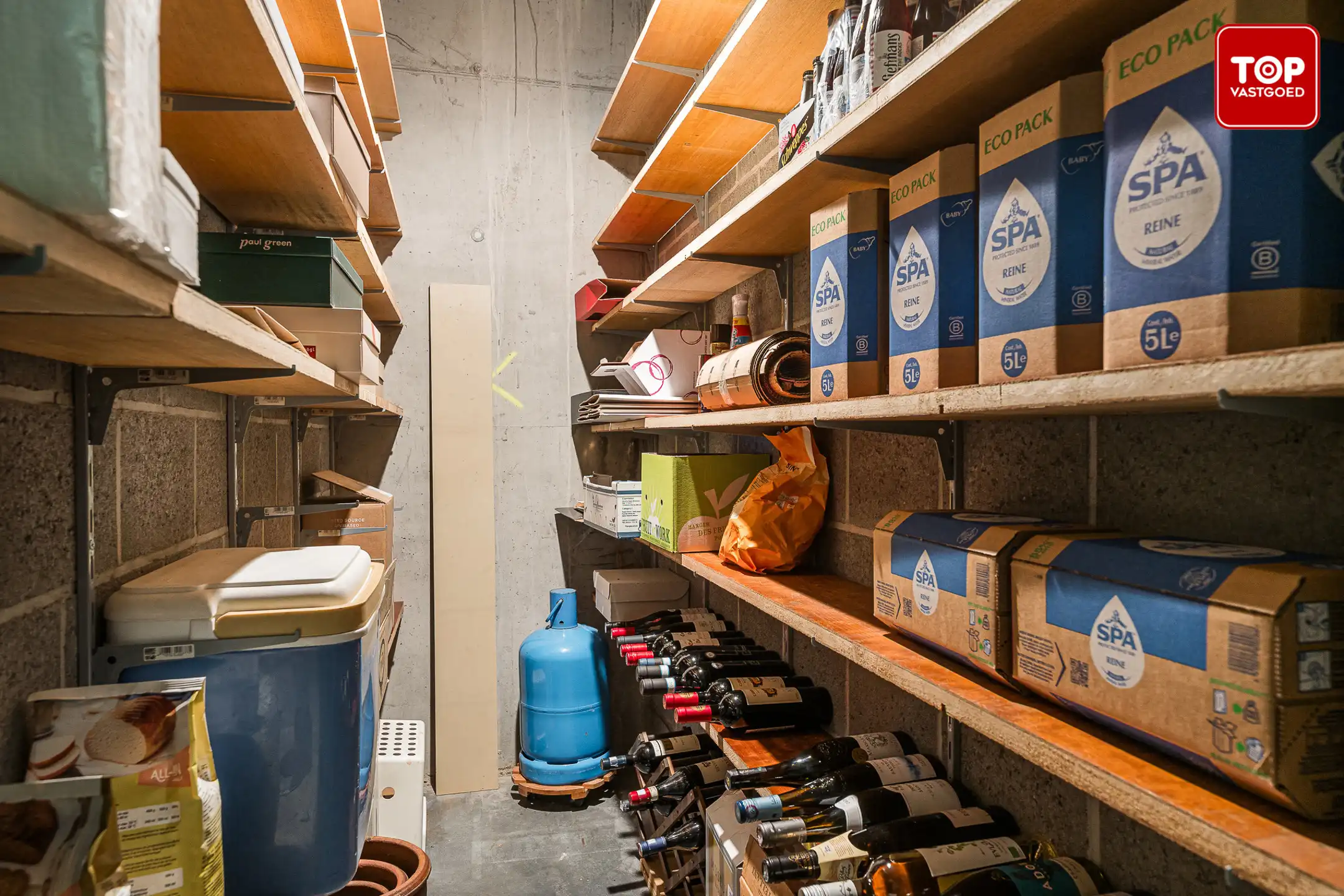 Hoogwaardig afgewerkte penthouse met 45m² terras. 2 slaapkamers, garage en staanplaats!  foto 25