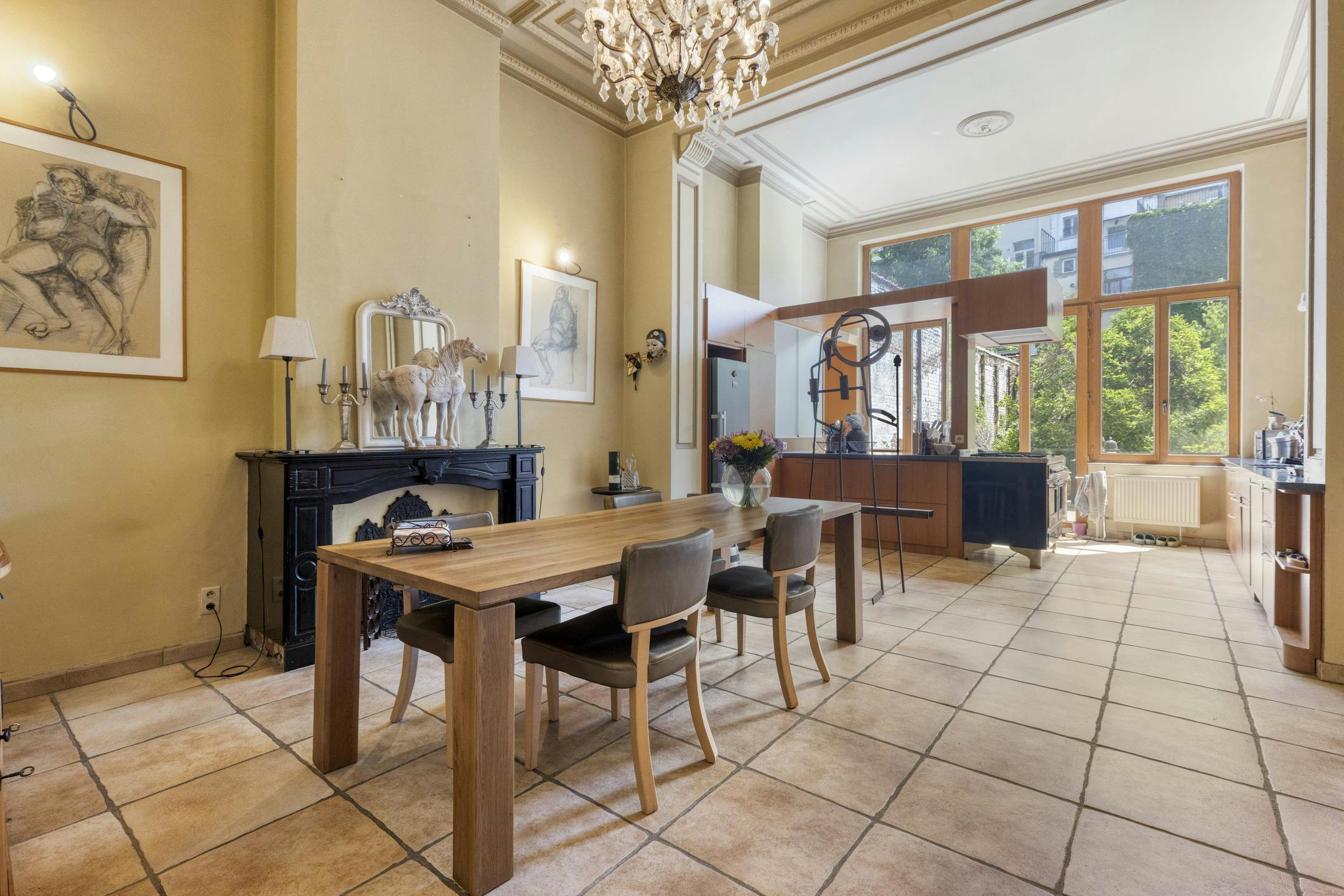 Prachtig herenhuis met stadstuin te koop! foto 5