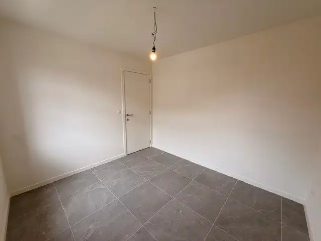 Halfopen nieuwbouwwoning met 4 slaapkamers gelegen te Opitter. foto 18