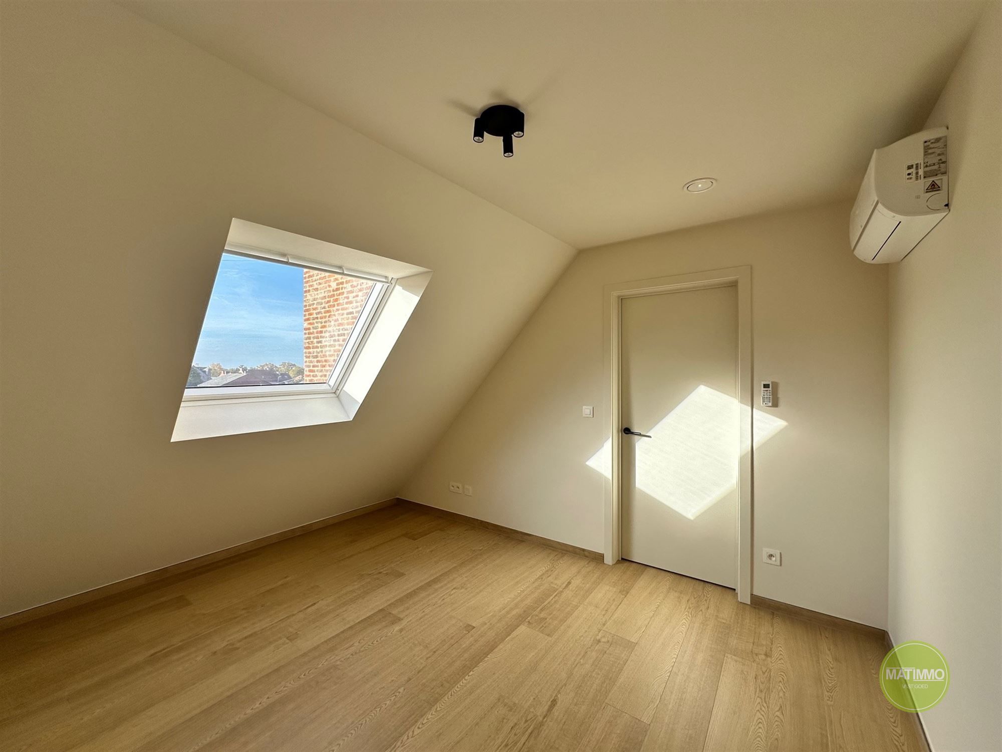 Moderne duplex appartement met groot terras in Balen foto 16
