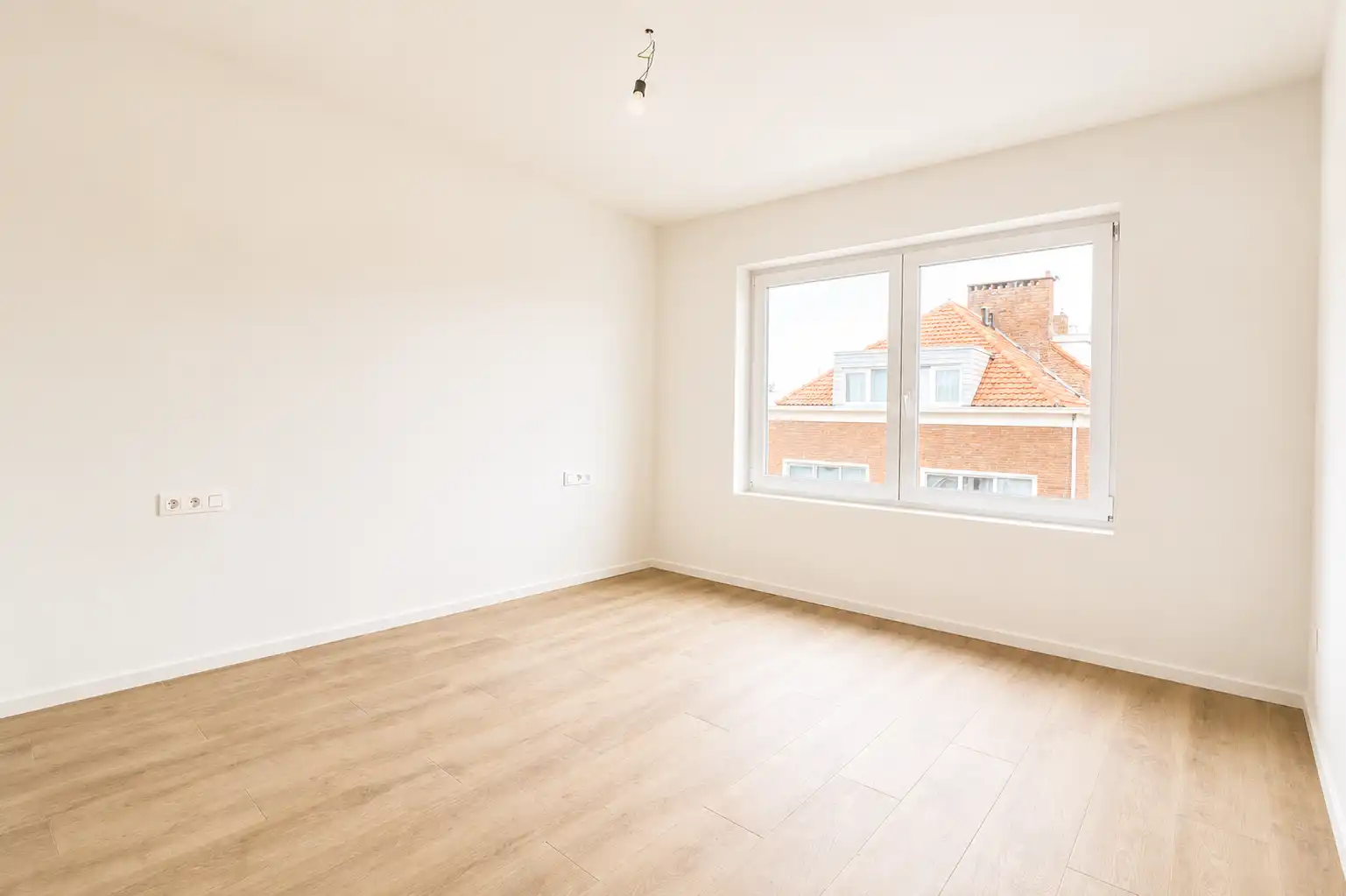 Volledig gerenoveerd 3-slaapkamerappartement op wandelafstand van het centrum. foto 6