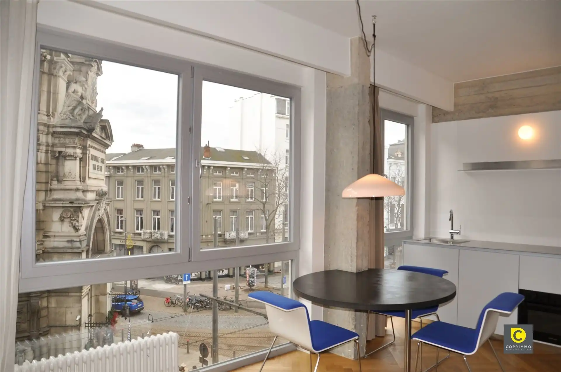 Designstudio op topligging aan het Leopoldplein foto 5