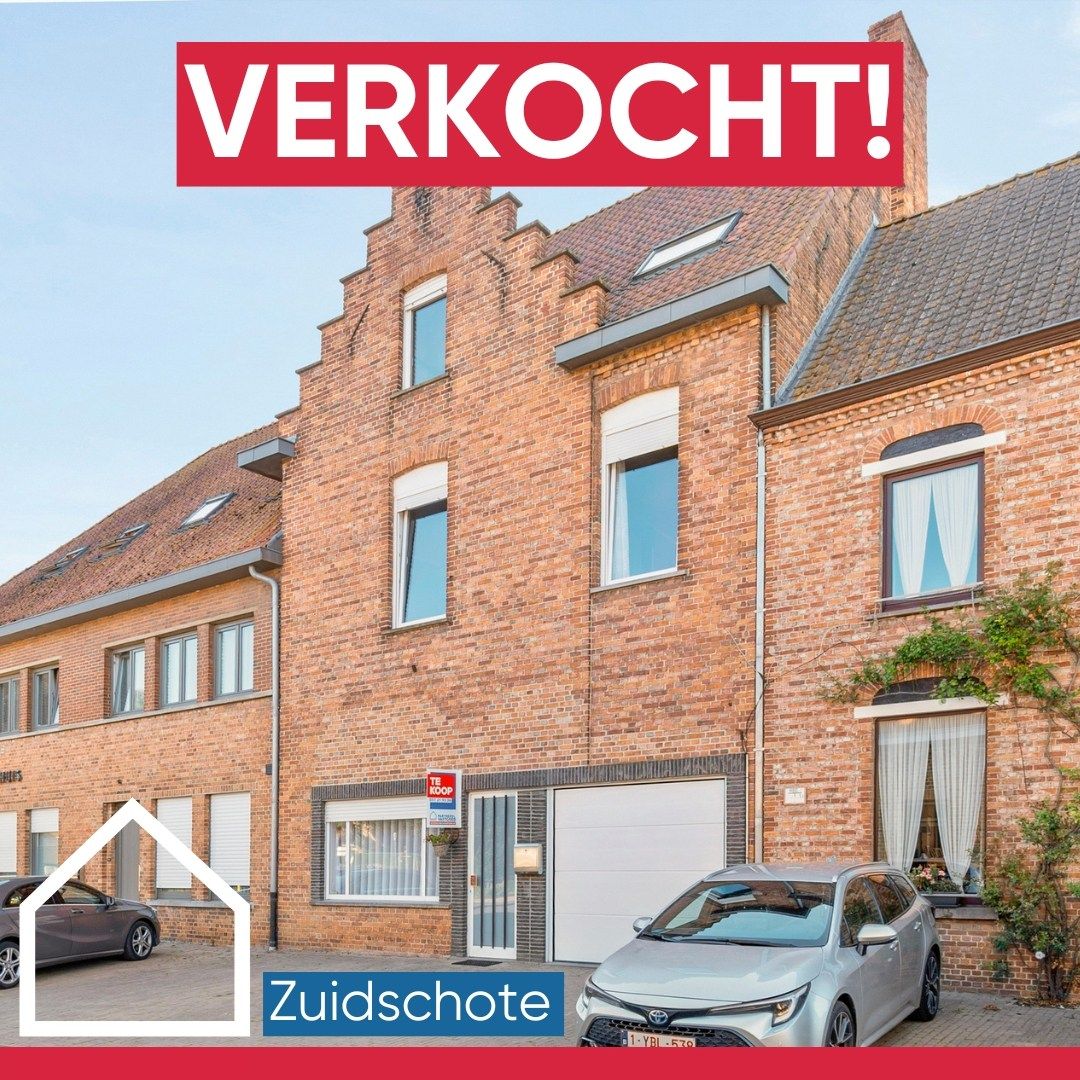 RUIME WONING MET CHARMANTE VOORGEVEL IN HET RUSTIGE ZUIDSCHOTE (IEPER) foto {{pictureIndex}}
