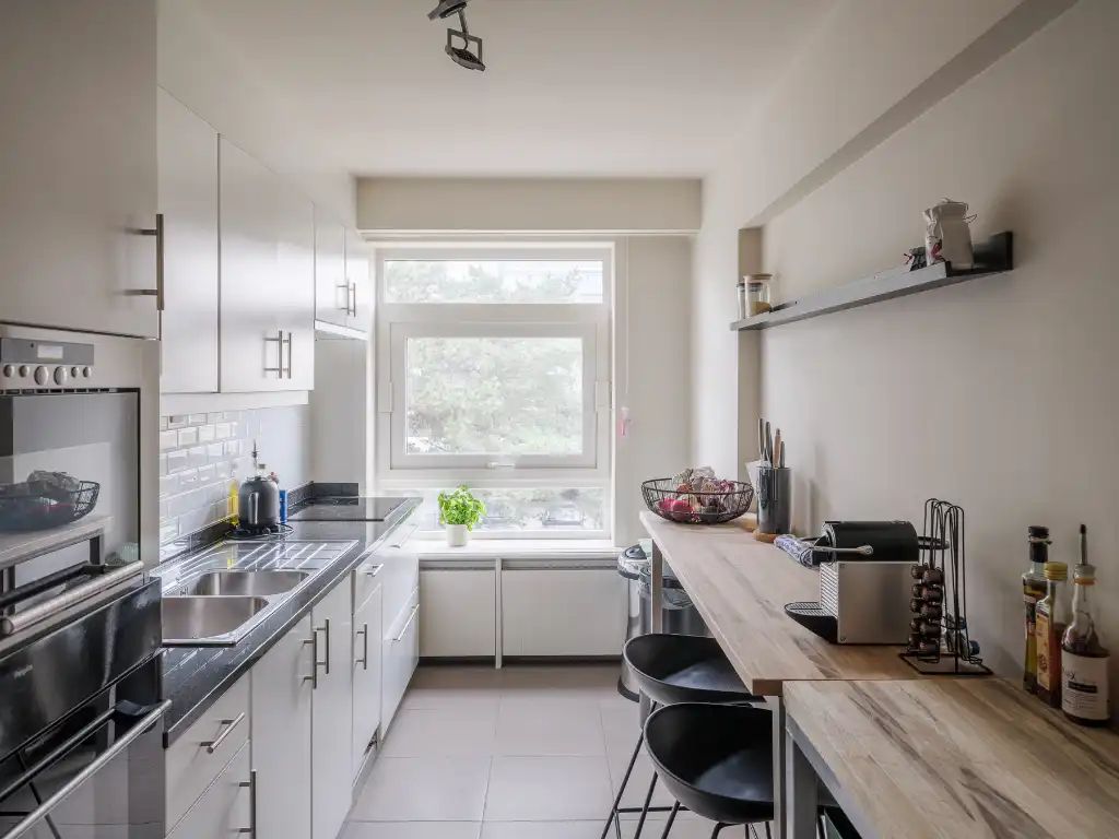 Gent centrum – Ruim appartement met drie slaapkamers en terras nabij het Zuidpark foto 4