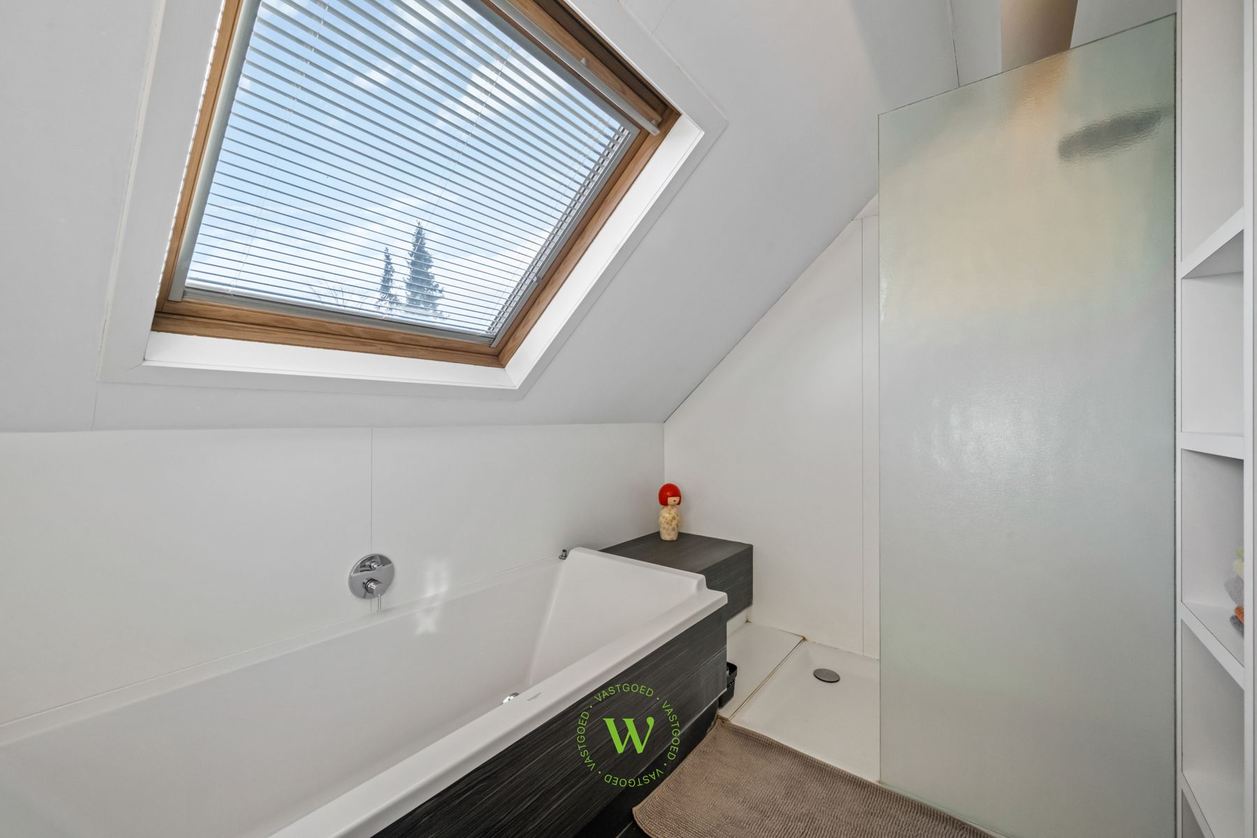 Af te werken woning met ruim bijgebouw te Ruddervoorde foto 16